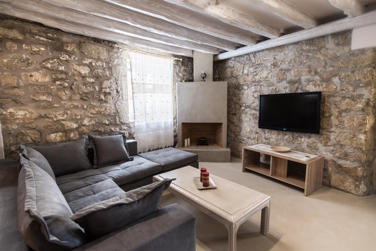 Villa Charonia Spanokhórion Екстериор снимка