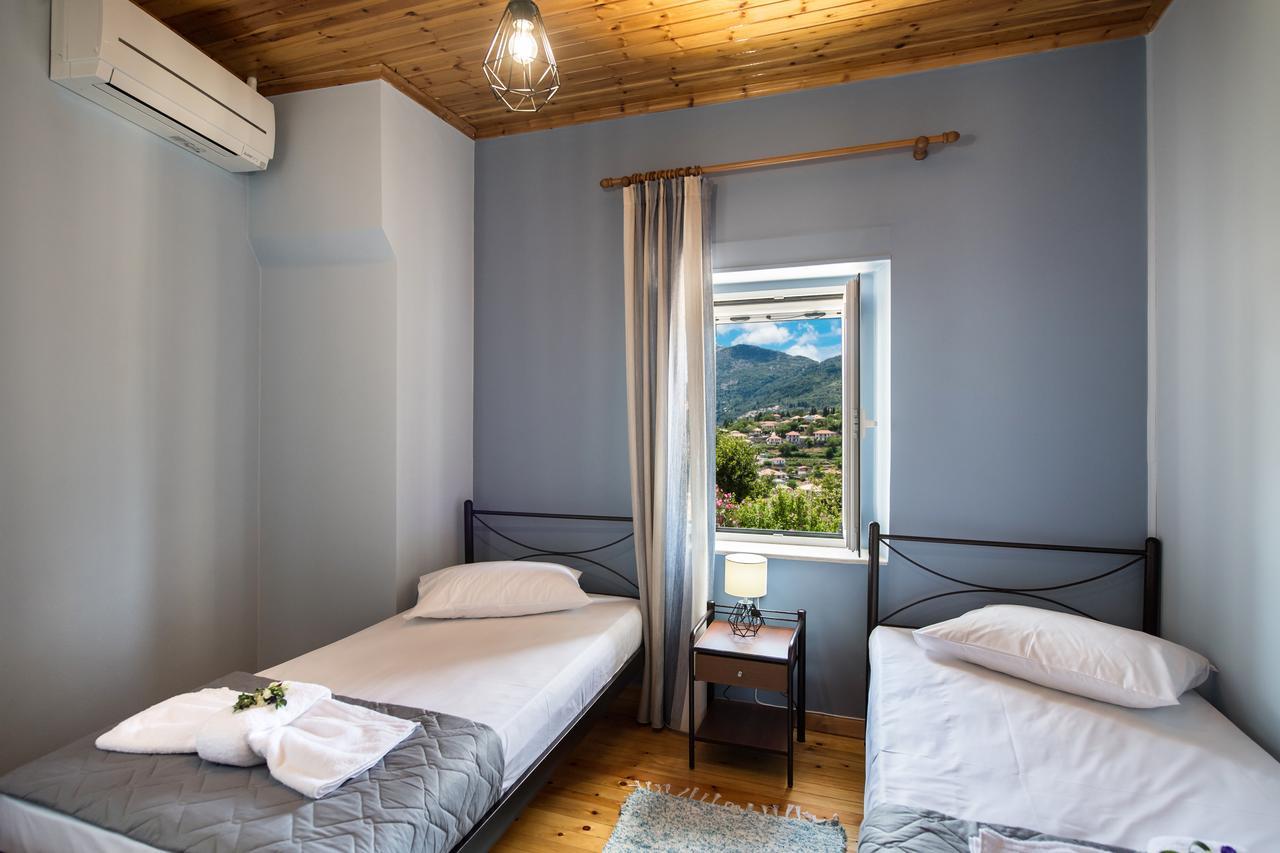 Villa Charonia Spanokhórion Екстериор снимка