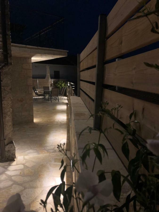 Villa Charonia Spanokhórion Екстериор снимка